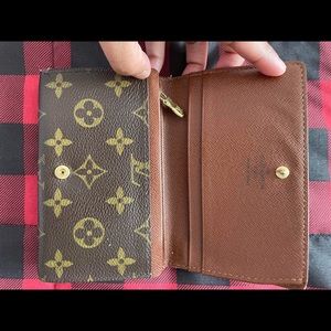 Authentic Louis Vuitton wallet